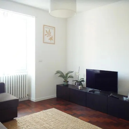 Casa Nina - Vacanze In Valtellina Appartement Sondrio