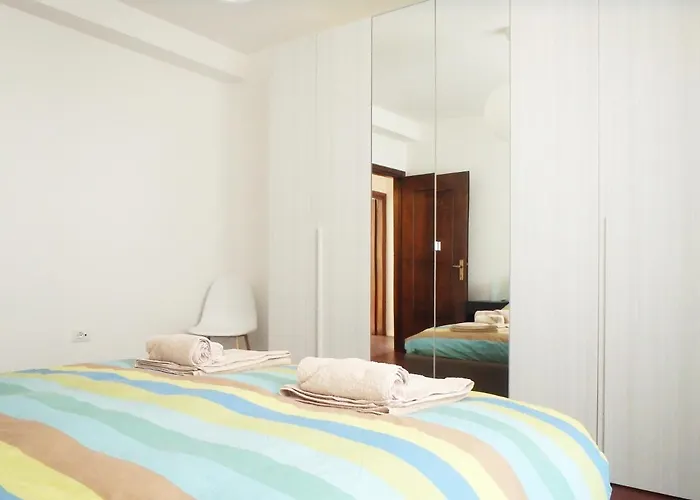 Casa Nina - Vacanze In Valtellina 손드리오