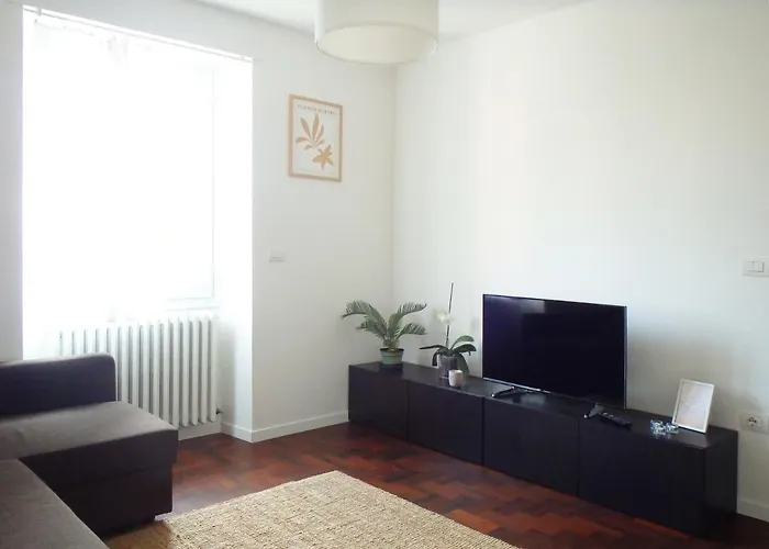 Casa Nina - Vacanze In Valtellina 아파트 손드리오