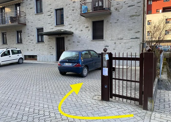 Casa Nina - Vacanze In Valtellina 아파트 손드리오